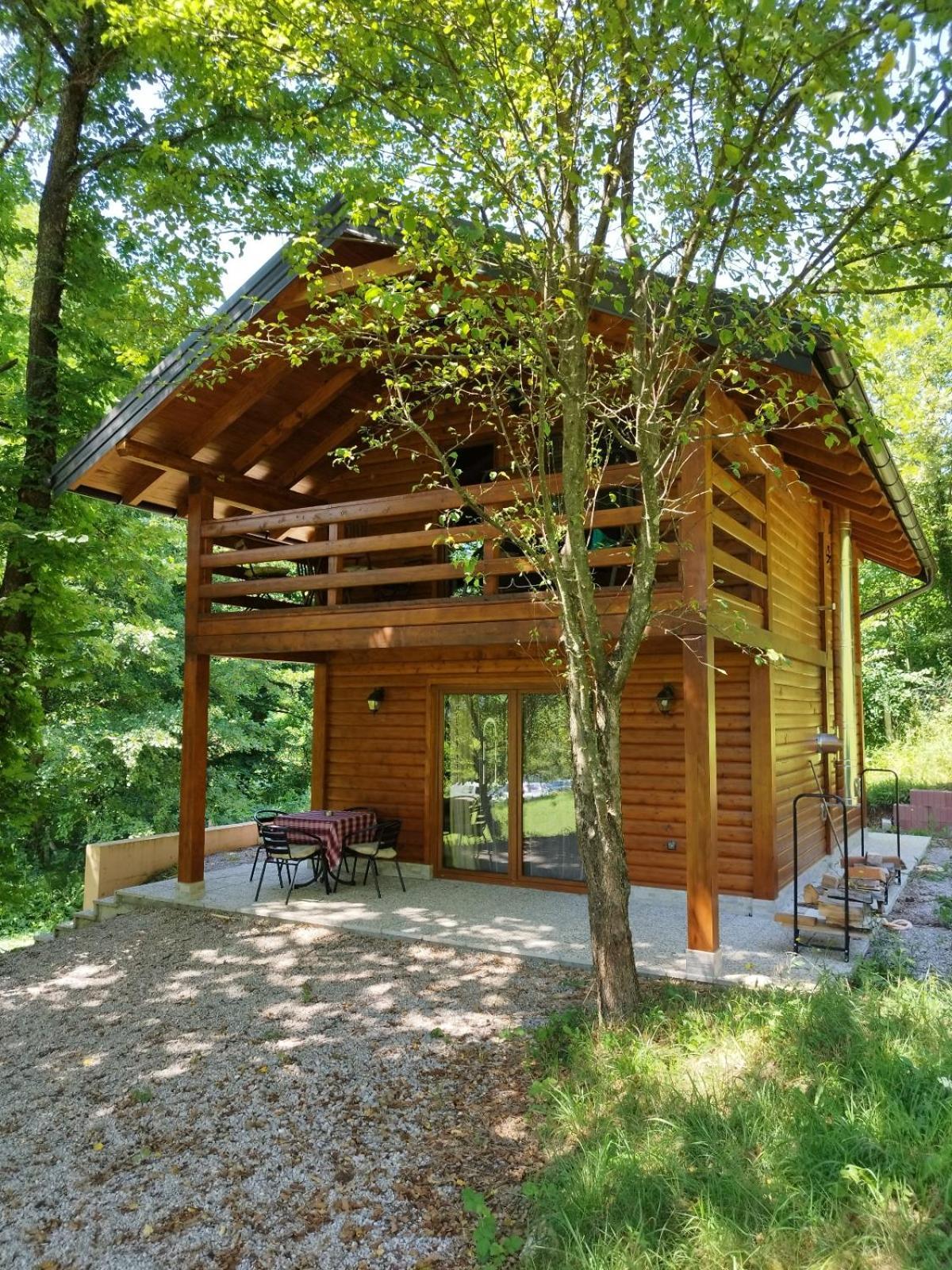 Kuca U Sumi - Forest House Near National Park Una - Air Spa Lohovo Bihać エクステリア 写真
